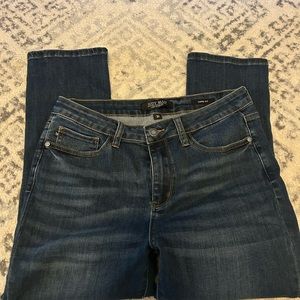 Judy blue Capri dark wash 31